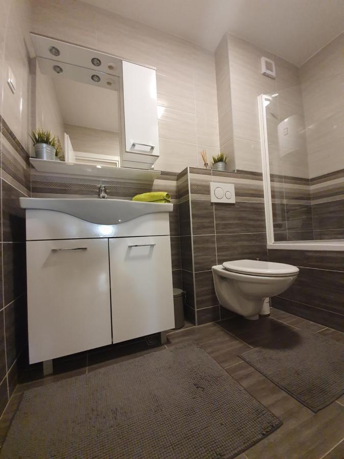 Apartment Pinna Nobilis, Private Parking Makarska Exterior foto